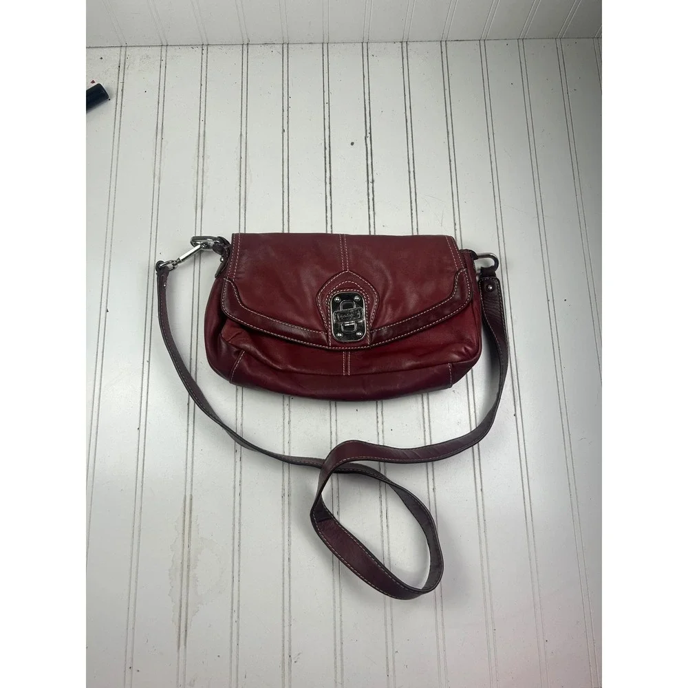 Sophia Caperelli Vintage Y2K 2000's Red Genuine Leather Small Shoulder Handbag - Picture 12 of 14